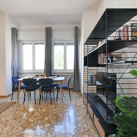 Apartamento Sweett - Fontana Milán Exterior foto